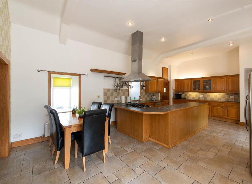 40 Saintfield Road, Crossgar, BT30 9HY