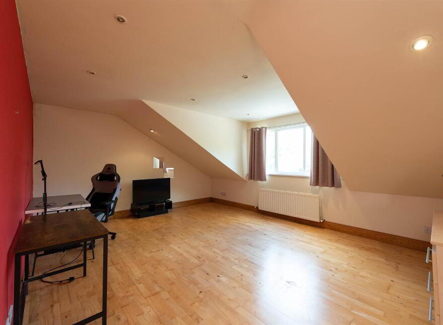 40 Saintfield Road, Crossgar, BT30 9HY