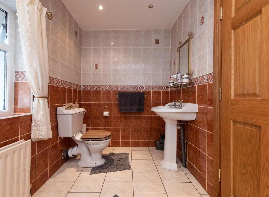 40 Saintfield Road, Crossgar, BT30 9HY