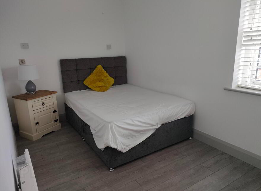 Unit 6, 161 University Street, Belfast, BT7 1SL