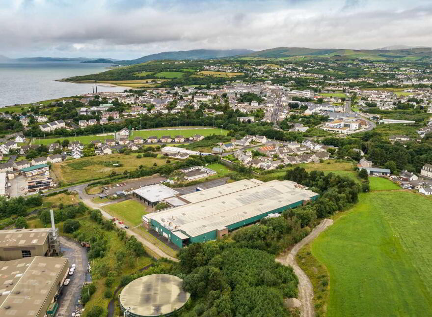 Former Flanagans Showroom, Looking Glass Brae, Buncrana, F93FH33
