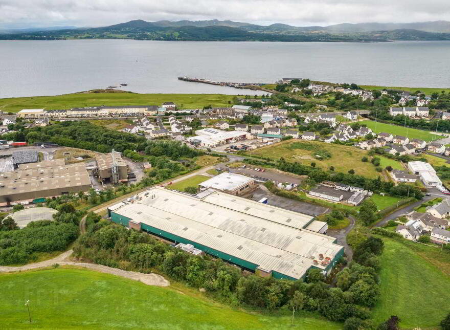 Former Flanagans Showroom, Looking Glass Brae, Buncrana, F93FH33