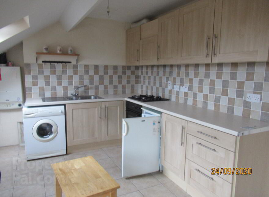 Unit 4, 43 Fitzroy Avenue, Belfast, BT7 1HS photo