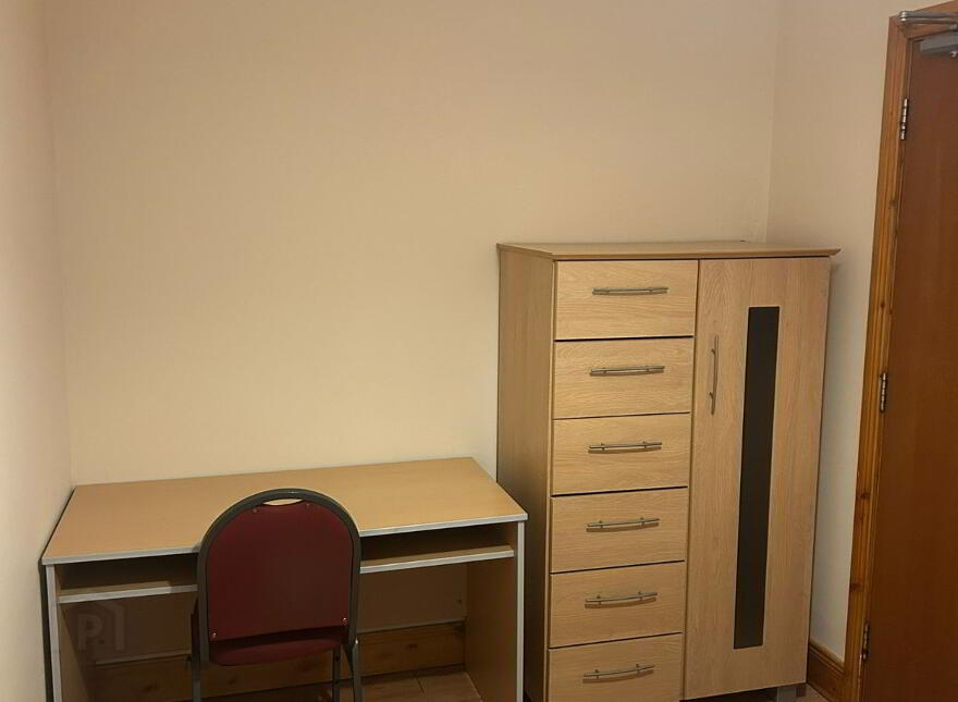 Unit 1, 100 Fitzroy Avenue, Belfast, BT7 1HX