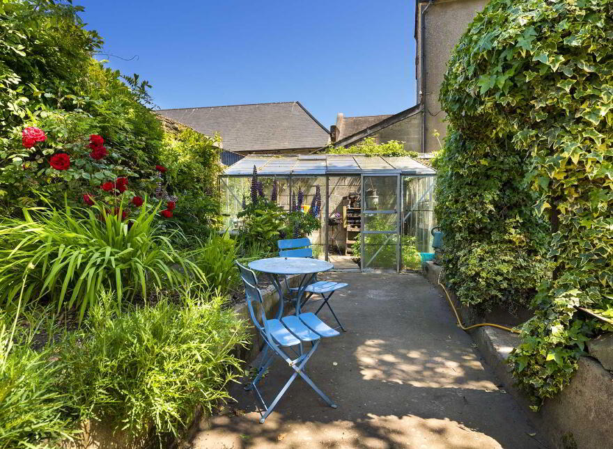 Manor House, Plus Site, Mill Park Road, Enniscorthy, Y21R7P0