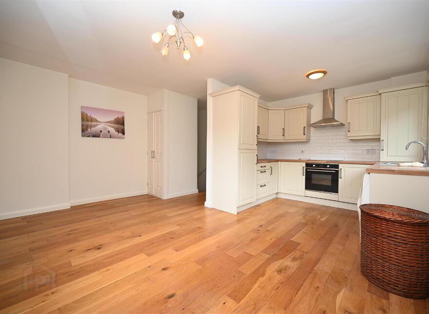 24 Ravenhill Reach Mews, Belfast, BT6 8RE