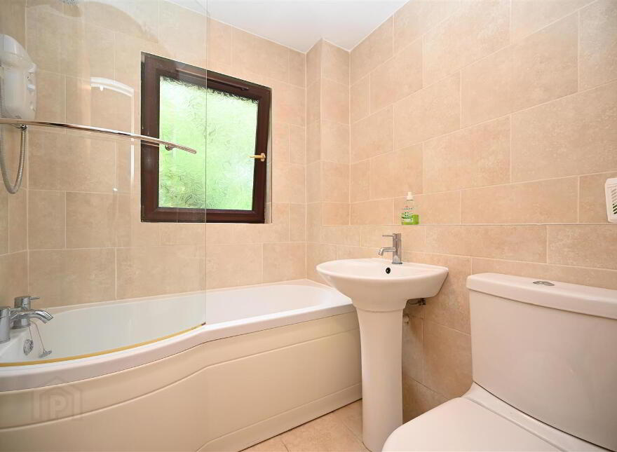 24 Ravenhill Reach Mews, Belfast, BT6 8RE