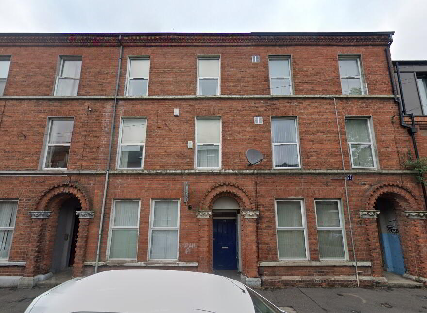 2, 71 Fitzroy Avenue, Belfast, BT7 1HT