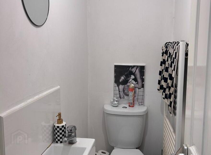 Unit 3, 88 Fitzroy Avenue, Belfast, BT7 1HX