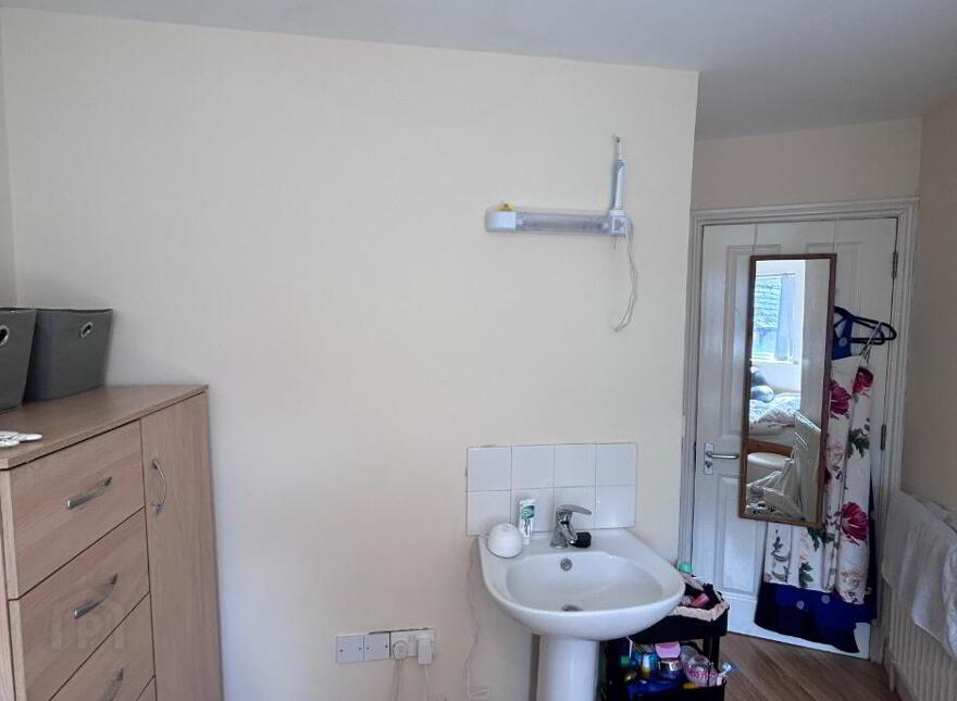 Unit 3, 88 Fitzroy Avenue, Belfast, BT7 1HX