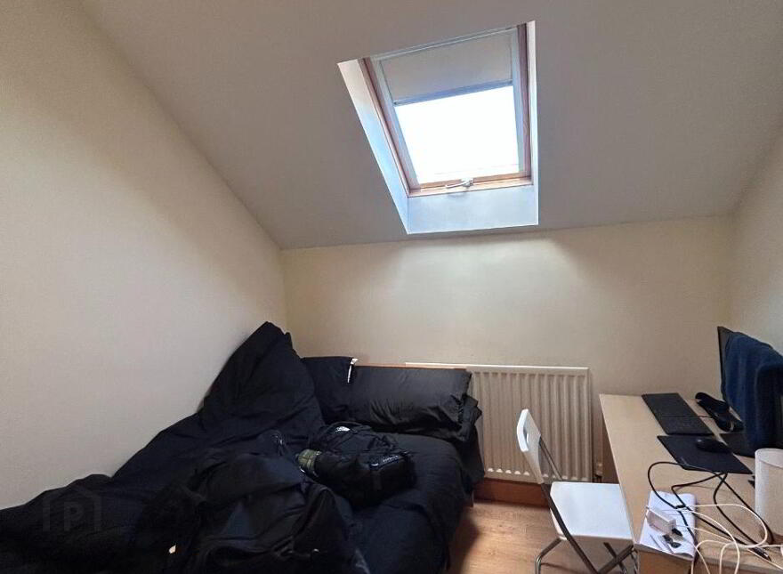 Unit 4, 100 Fitzroy Avenue, Belfast, BT7 1HX