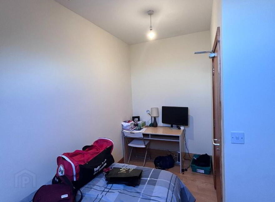 Unit 4, 100 Fitzroy Avenue, Belfast, BT7 1HX