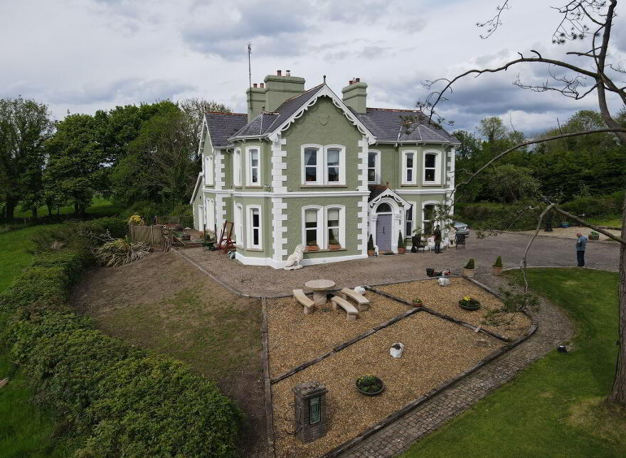 "Rectory", Lisminton, Ballintra, F94Y3C3