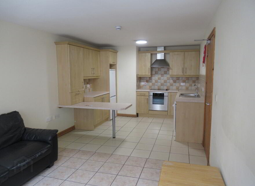 Unit 3, 58-60 Cromwell Road, Belfast, BT7 1JY