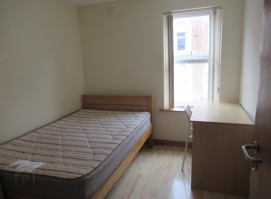 Unit 3, 58-60 Cromwell Road, Belfast, BT7 1JY