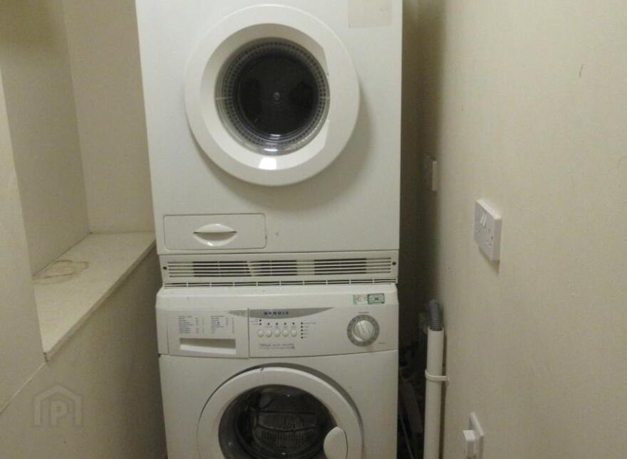 Unit 3, 58-60 Cromwell Road, Belfast, BT7 1JY