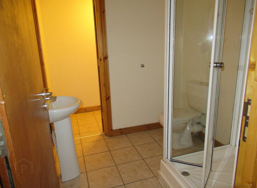 Unit 8, 58-60 Cromwell Road, Belfast, BT7 1JY