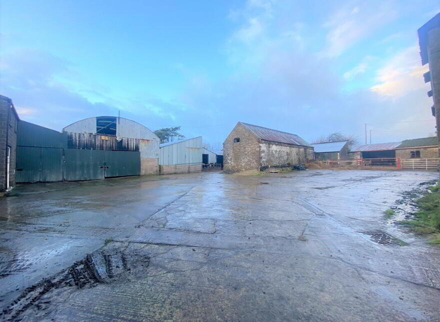 122 Loughgall Road, Armagh, BT61 8EW