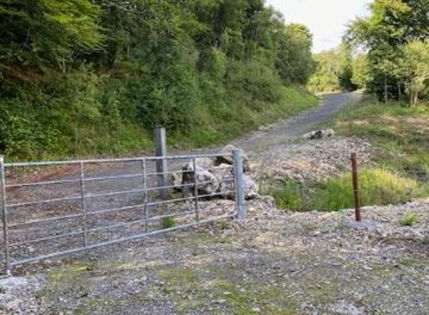 Aghnablaney, Letter Road, Enniskillen, BT93 2BB