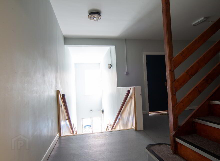 Shambles Business Centre, Unit 9/10 77 Lower English St, Armagh, BT61 7LJ