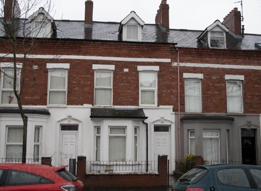 30 Rugby Avenue, Belfast, BT7 1RG photo