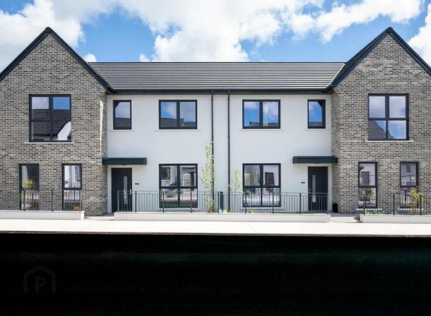 2 Bed Terrace, Lakeview, Castleredmond, Midleton
