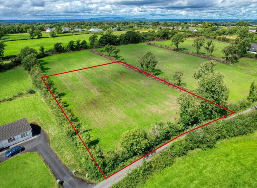 Ballymakeegan, Longford Town
