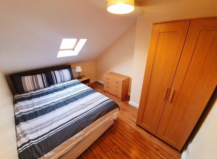 Lothair Ave, Belfast, BT15 2HU