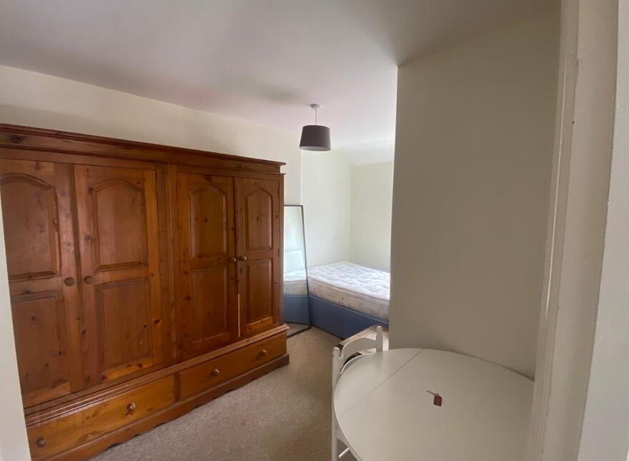 89 Ashley Avenue, Lisburn Road, Belfast, BT9 7BU