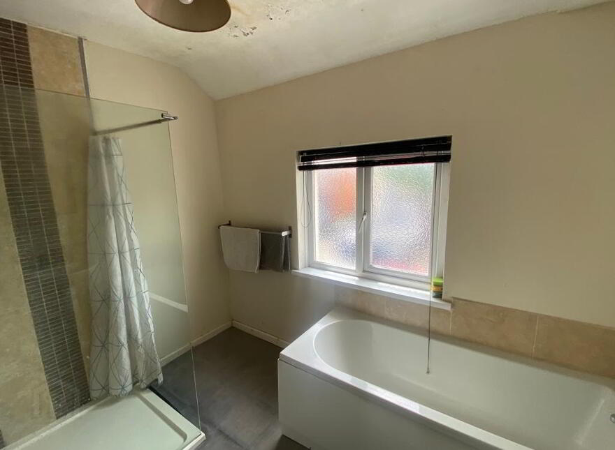 89 Ashley Avenue, Lisburn Road, Belfast, BT9 7BU