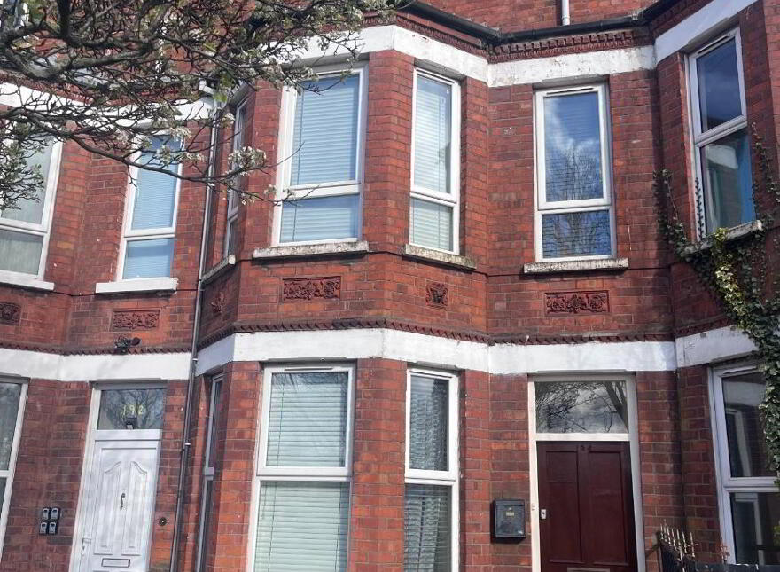 194 Ormeau Road, Belfast, BT7 2ED photo