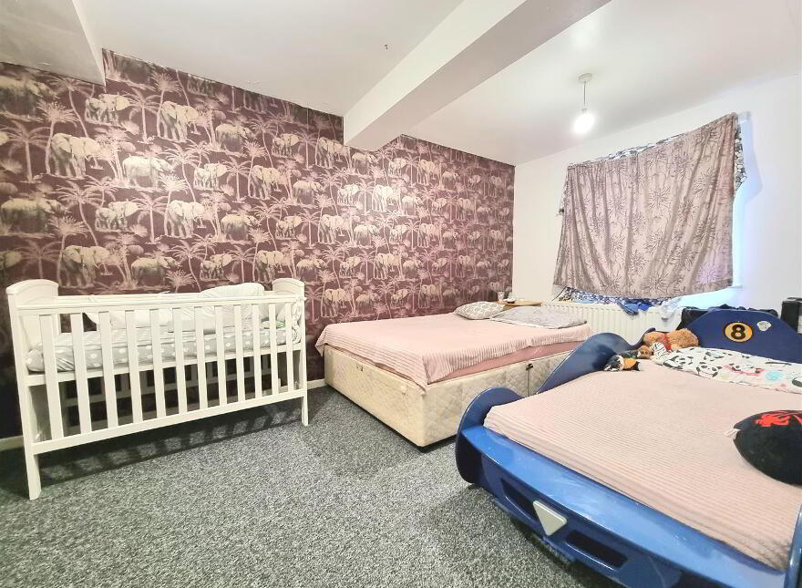 42 Henry Street, Ballymena, BT42 3AH