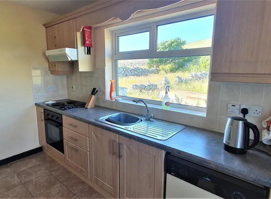 Chapel Road, Brinalack, Co. Donegal - Traditional Cottage, Derrybeg