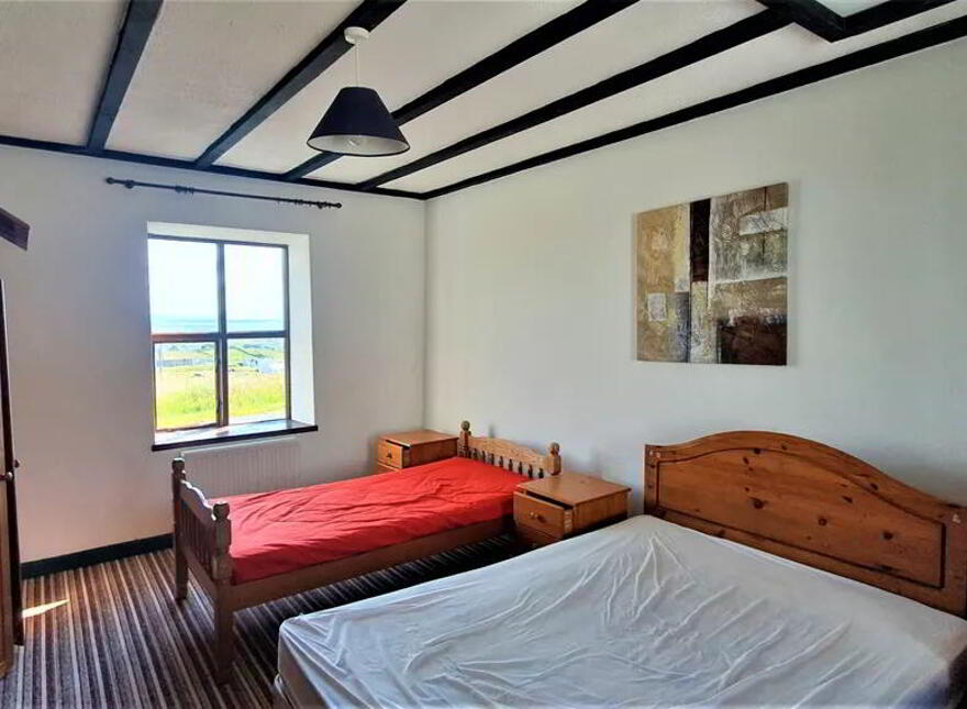 Chapel Road, Brinalack, Co. Donegal - Traditional Cottage, Derrybeg