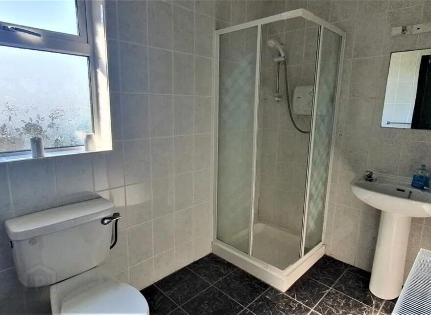 Chapel Road, Brinalack, Co. Donegal - Traditional Cottage, Derrybeg