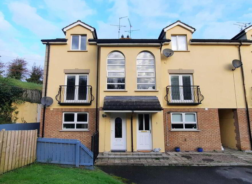 6 Whitebridge Park, Derry, Londonderry, BT48 0SS