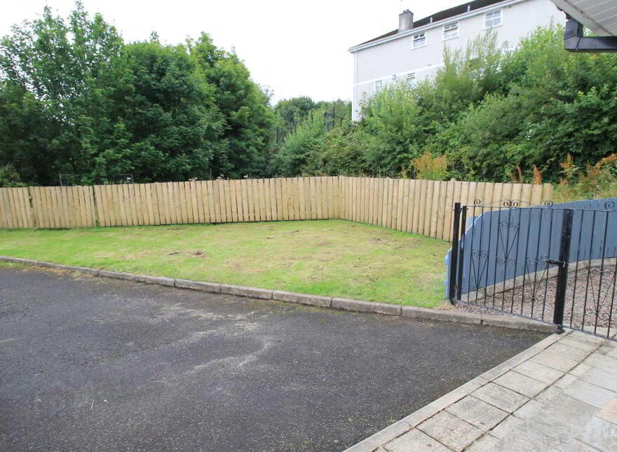 6 Whitebridge Park, Derry, Londonderry, BT48 0SS