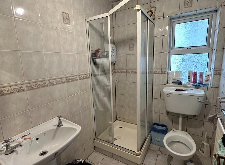 Unit 1 & 2, 4 The Square, Newtownhamilton, Newry, BT35 0AA