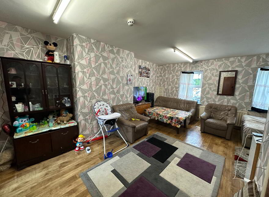 Unit 1 & 2, 4 The Square, Newtownhamilton, Newry, BT35 0AA