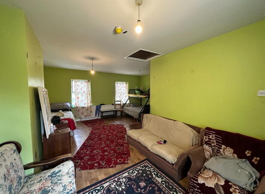 Unit 1 & 2, 4 The Square, Newtownhamilton, Newry, BT35 0AA