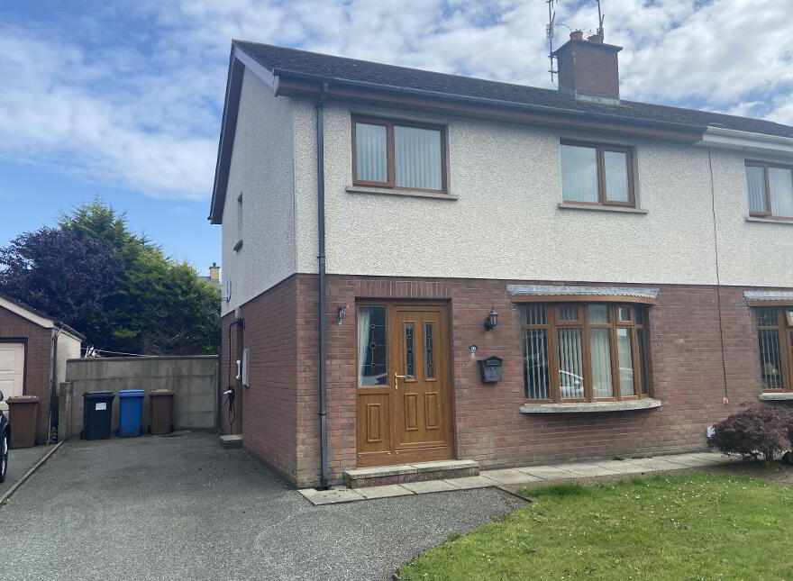 10 Meadowlands Avenue, Kilkeel, BT34 4YA photo