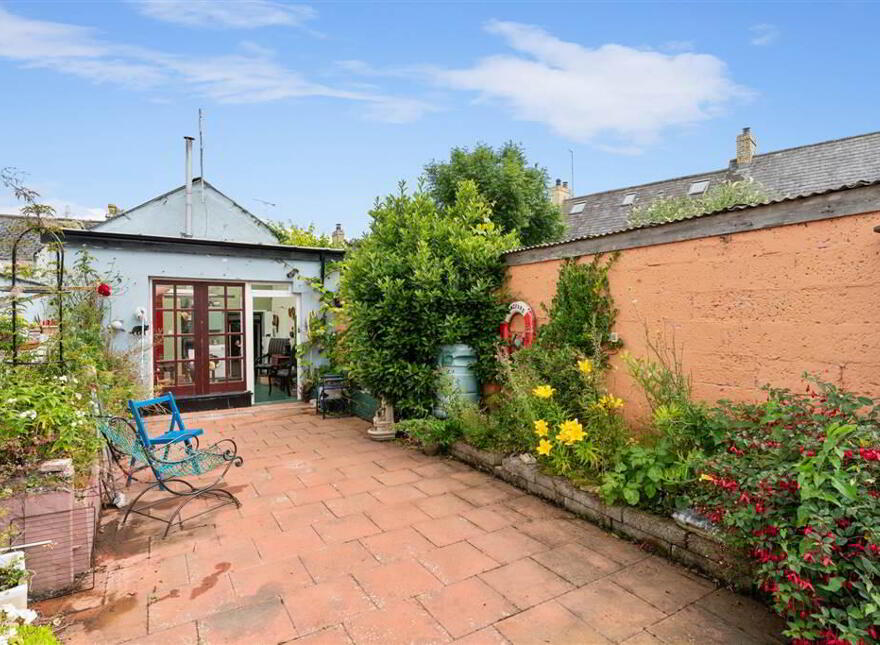 5 The Square, Strangford, BT30 7ND