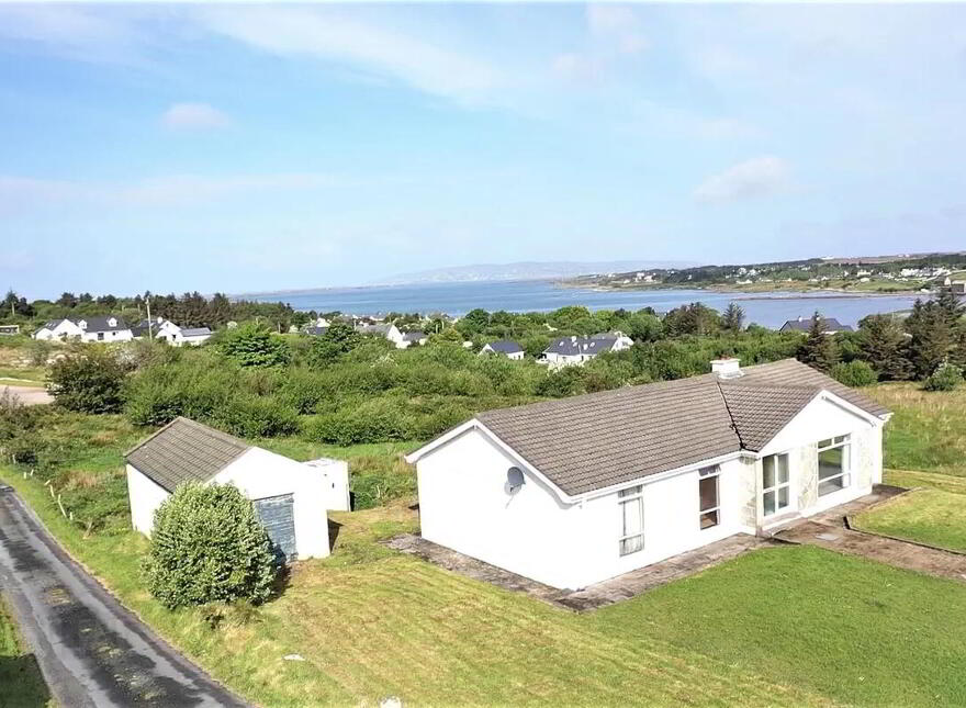 Caravan Road, Co. Donegal - 4 Bedroom House, Dungloe
