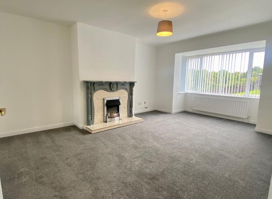195 Hillcrest, Waterside, Londonderry, BT47 6GE