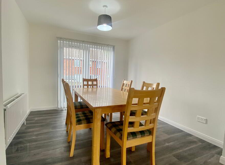 195 Hillcrest, Waterside, Londonderry, BT47 6GE