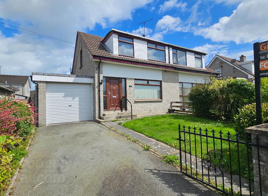 35b Cromlech Park, Kilkeel, BT34 4AY photo