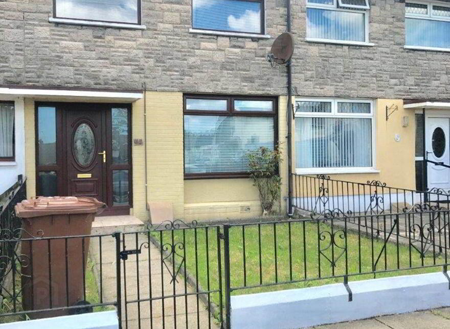 48 Davys Street, Carrickfergus, BT38 8BN photo