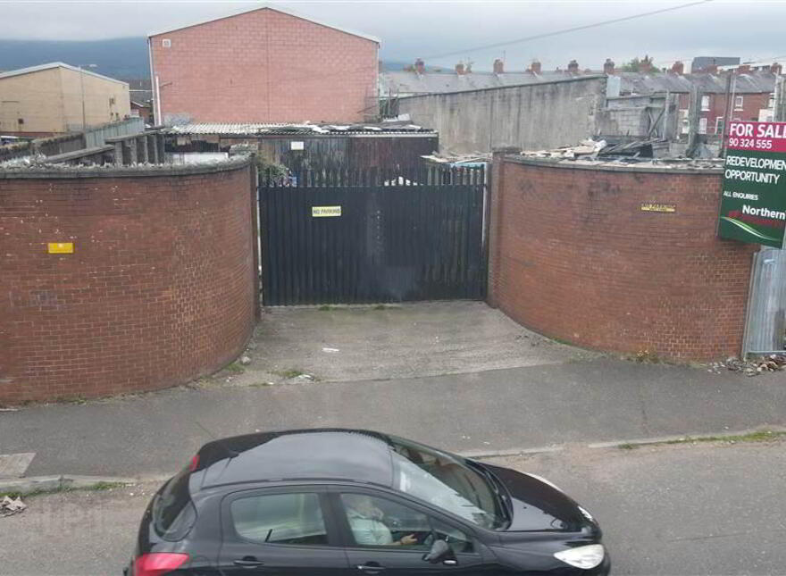 38 Townsend Street, Belfast, BT13 2GT