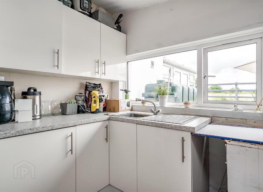 122 Hydepark Road, Newtownabbey, BT36 4PZ