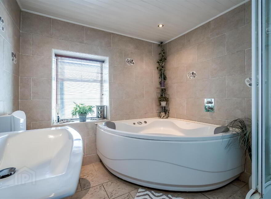 122 Hydepark Road, Newtownabbey, BT36 4PZ